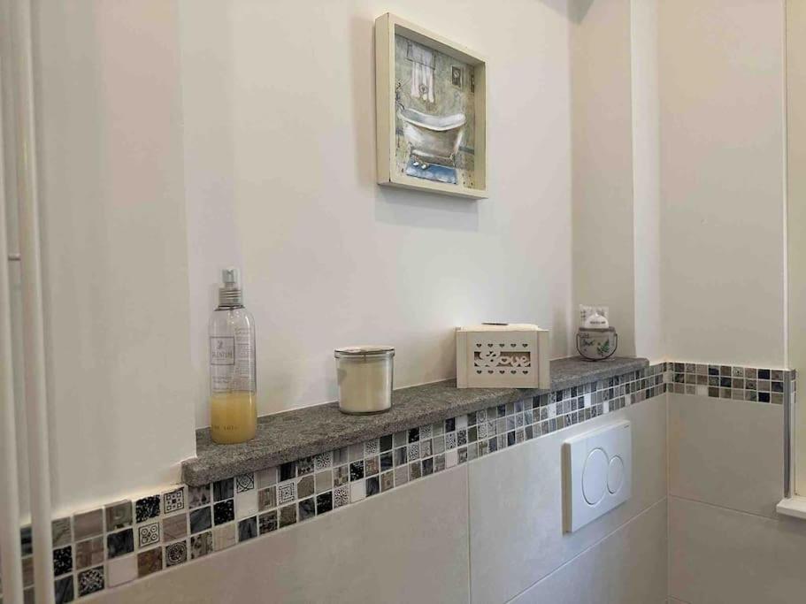 شقة Family Flat Near Metro A روما المظهر الخارجي الصورة